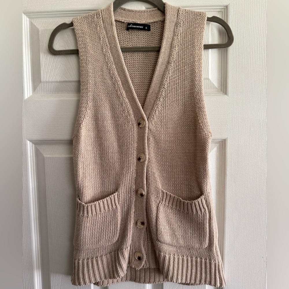 MEREDITH TAUPE BUTTON SWEATER VEST